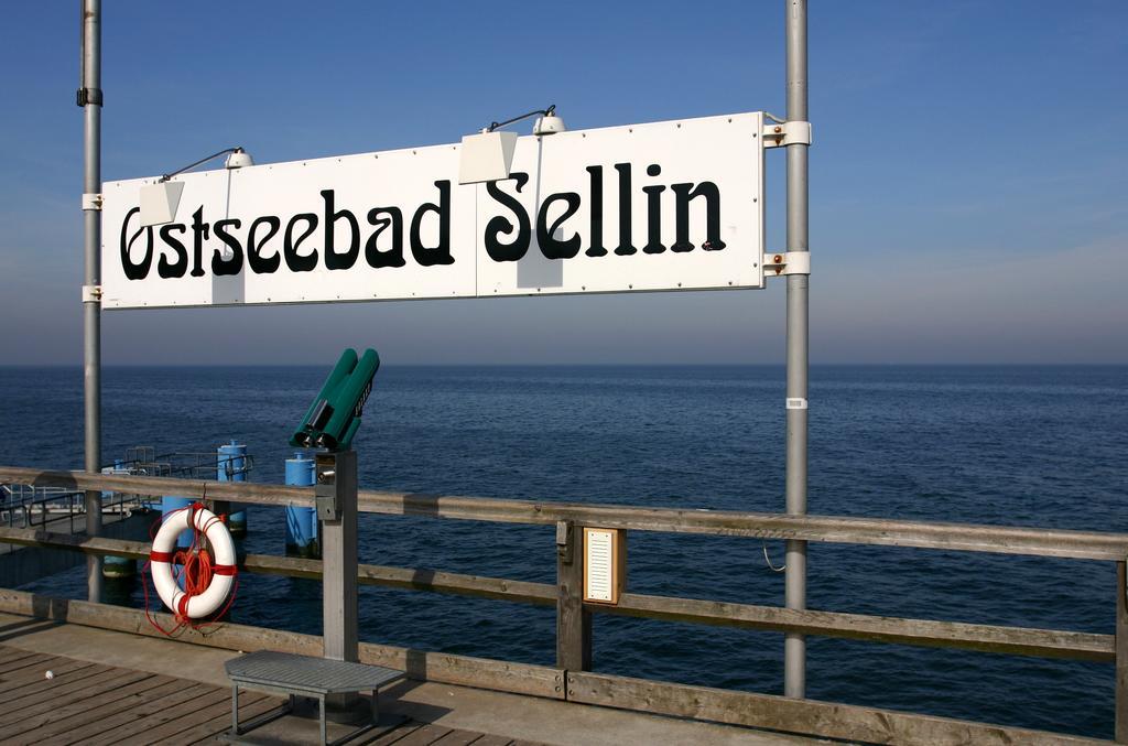 Ferienwohnung Nummer 8 Sellin Exterior foto